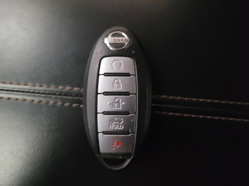 Used 2020 Nissan Sentra SR FWD image 32