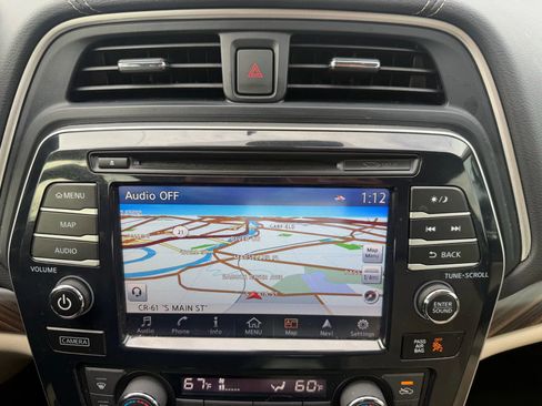 Used 2017 Nissan Maxima Platinum w/ Medallion Package image 26