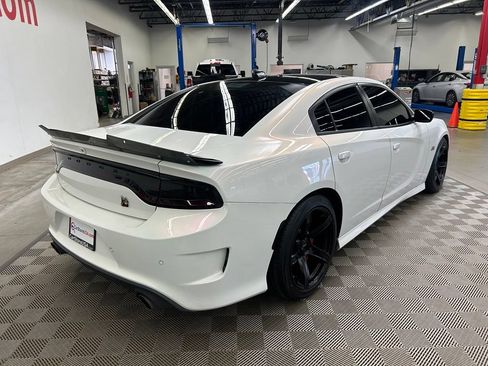 Used 2023 Dodge Charger Scat Pack RWD image 10