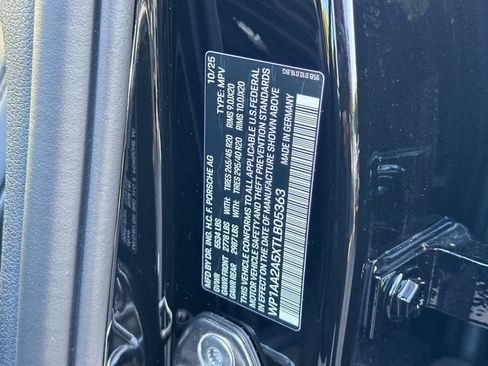 New 2026 Porsche Macan image 33