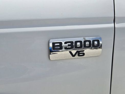 Used 2003 MAZDA B-Series Pickup 2WD Cab Plus B3000 image 4