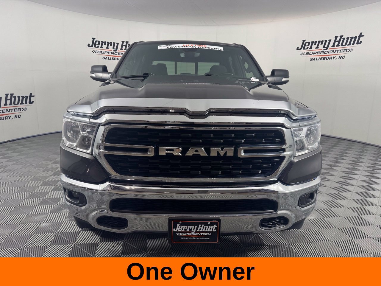 Used 2022 RAM 1500 Big Horn AWD/4WD image 4