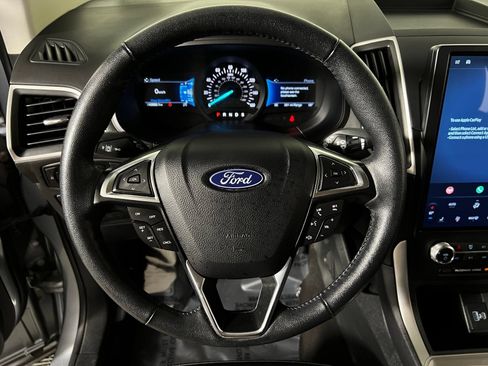 Used 2024 Ford Edge SEL AWD/4WD image 15