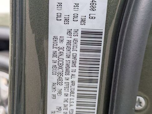 Used 2019 Jeep Compass Limited image 22