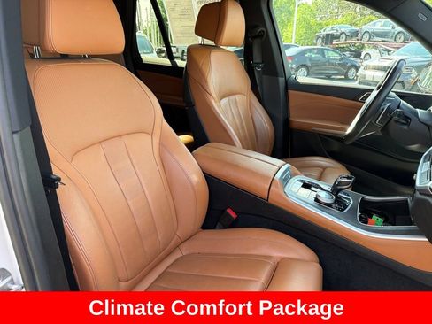 Used 2022 BMW X5 xDrive40i w/ Premium Package AWD/4WD image 21