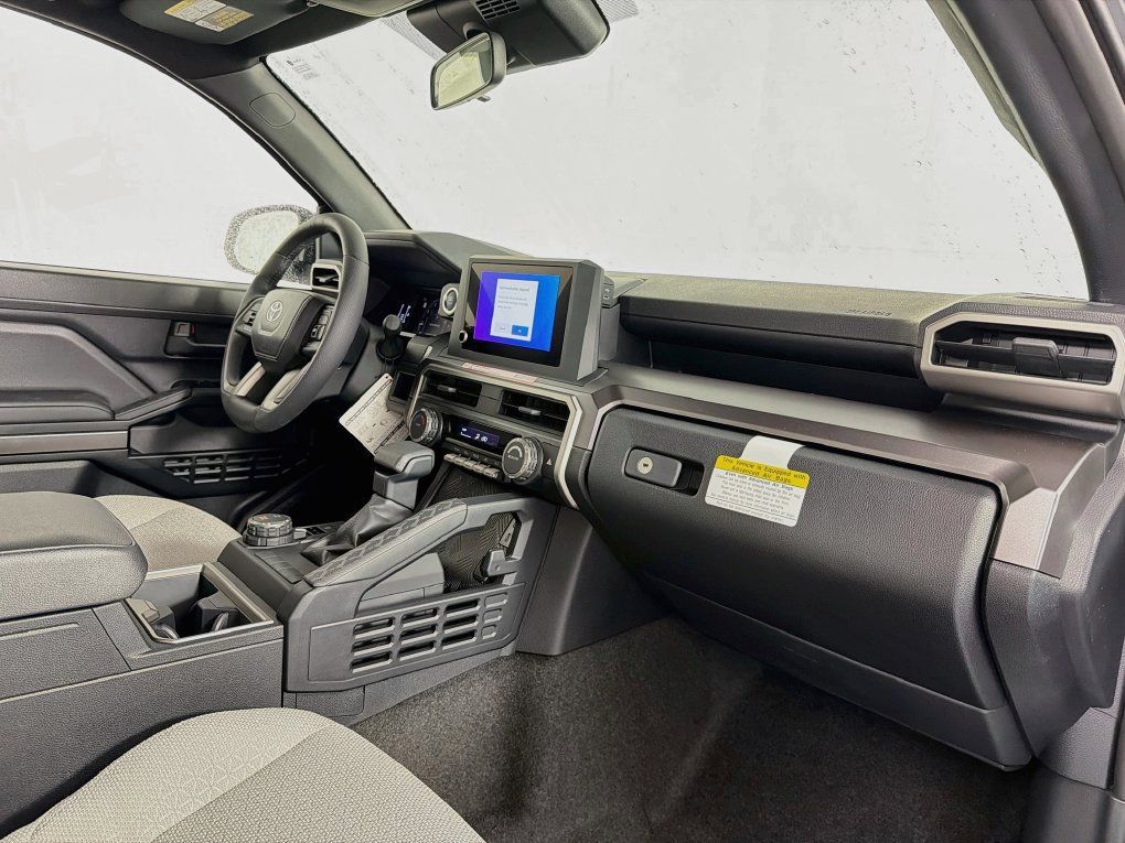 New 2026 Toyota 4Runner SR5 AWD/4WD image 30