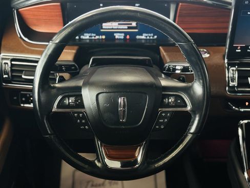 Used 2023 Lincoln Navigator Reserve w/ Monochromatic Package AWD/4WD image 50