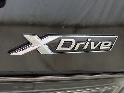 Used 2023 BMW 330e xDrive w/ Driving Assistance Package AWD/4WD image 36