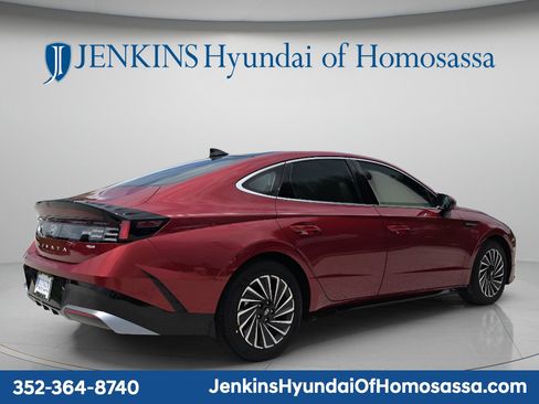 New 2026 Hyundai Sonata Limited FWD image 3