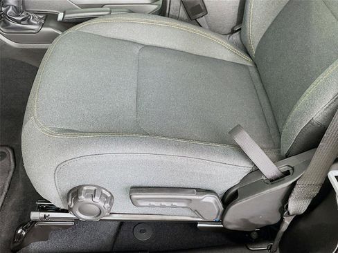 Used 2026 Jeep Wrangler Sport AWD/4WD image 23