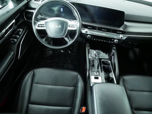 Certified 2024 Kia Telluride S w/ S Sunroof Package AWD/4WD image 23