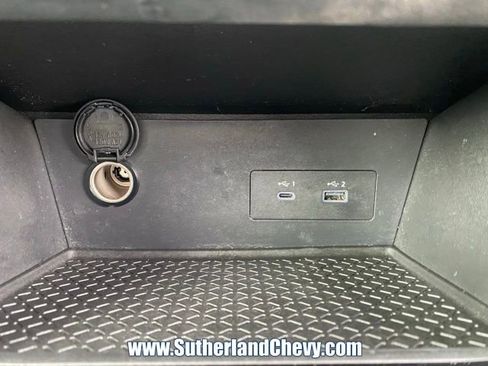 Used 2024 Nissan Pathfinder SV image 32