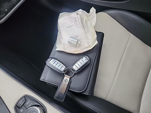 Certified 2023 INFINITI QX55 Essential image 15