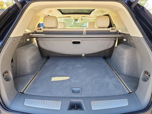 Used 2021 Cadillac XT5 Premium Luxury image 22