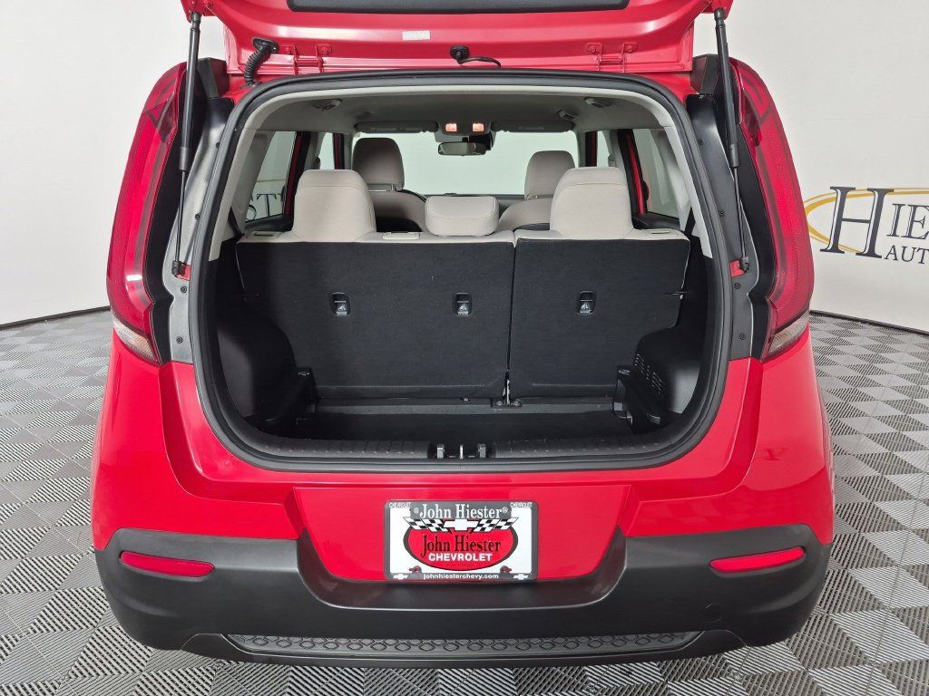 Used 2021 Kia Soul S FWD image 32