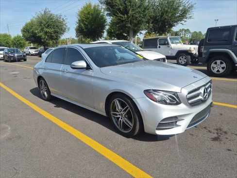 Used 2018 Mercedes-Benz E 300 image 4