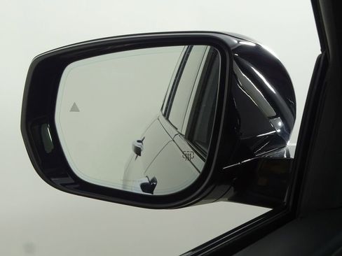 Used 2022 Jeep Grand Cherokee Overland image 48