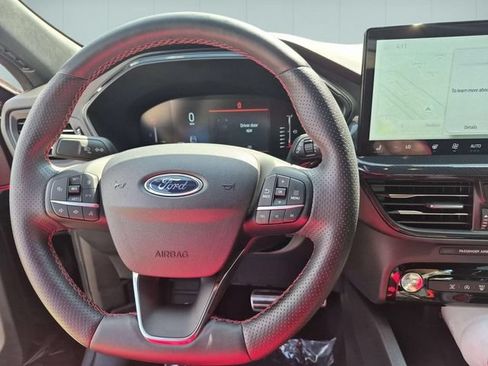 Used 2024 Ford Escape ST-Line w/ Tech Pack #1 AWD/4WD image 21