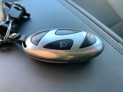 Used 2025 Hyundai Santa Fe SEL image 21