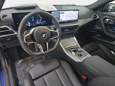 Used 2025 BMW 230i Coupe w/ M Sport Package image 19
