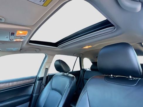 Used 2016 Subaru Outback 2.5i Limited image 23