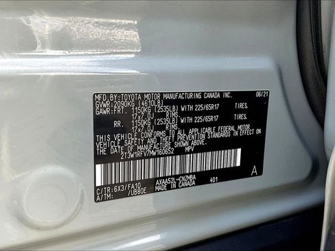 Used 2021 Toyota RAV4 XLE FWD image 19