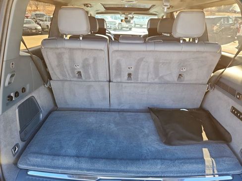 Used 2024 Jeep Grand Wagoneer Series III w/ Rear Seat Video Group 1 AWD/4WD image 41