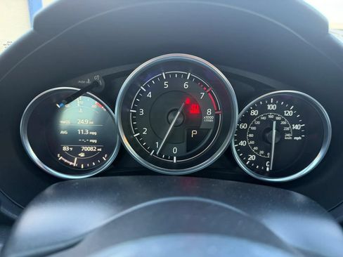 Used 2017 MAZDA MX-5 Miata RF Grand Touring RWD image 19