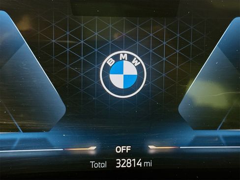 Certified 2023 BMW X7 xDrive40i w/ Premium Package image 12