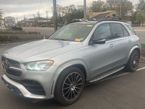 Used 2022 Mercedes-Benz GLE 350 4MATIC image 2