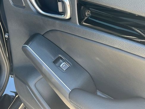 Used 2025 Honda Civic Sport image 19