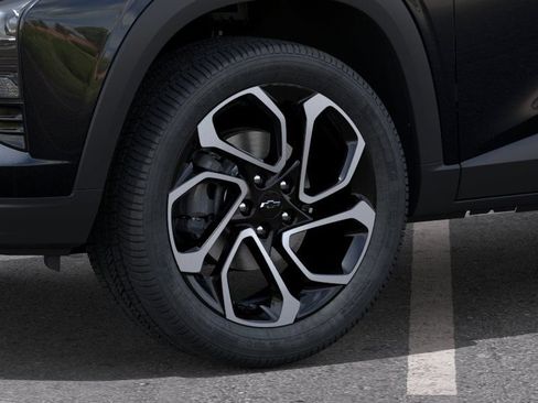 New 2026 Chevrolet Trax RS w/ Sunroof Package FWD image 9