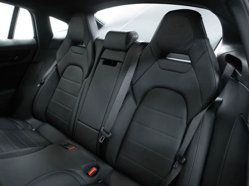 New 2026 Porsche Panamera RWD image 37