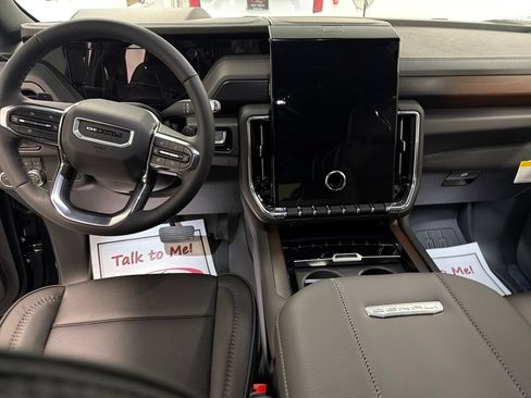 New 2026 GMC Yukon Denali w/ LPO, Floor Liner Package RWD image 15