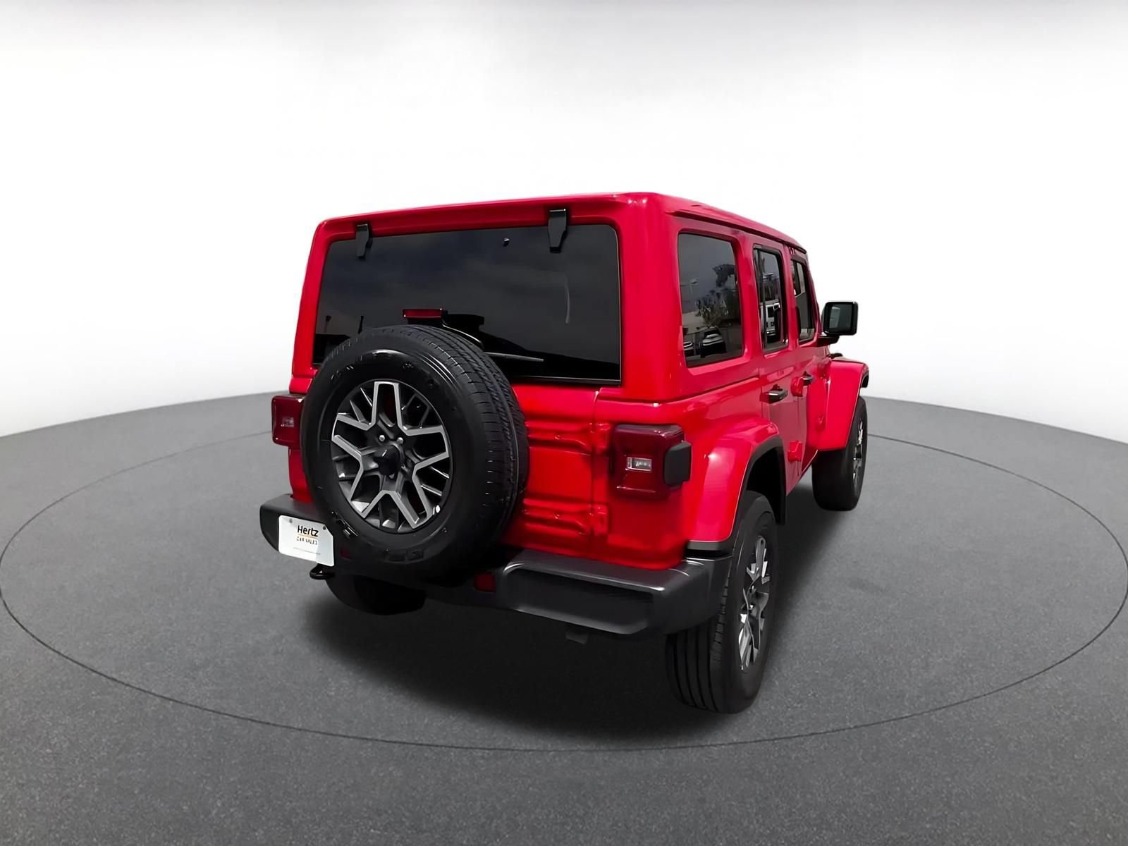 Used 2025 Jeep Wrangler Unlimited Sahara AWD/4WD image 10