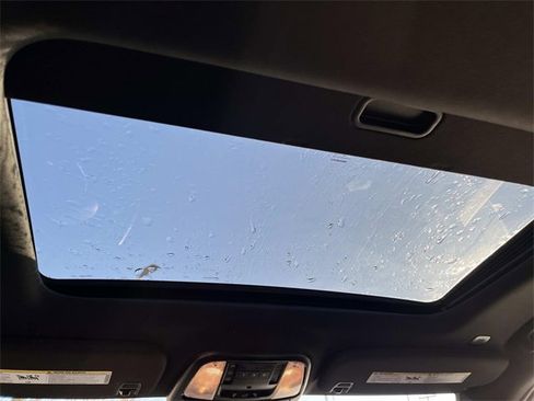 Used 2025 Dodge Durango R/T image 16