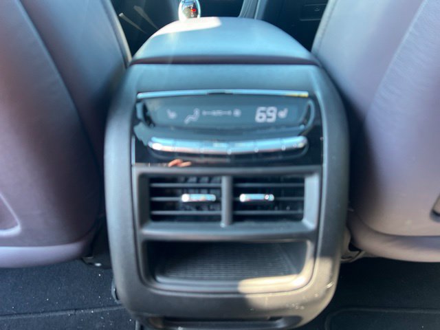 Used 2017 Cadillac XT5 Premium Luxury AWD/4WD image 19