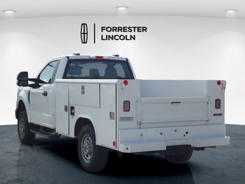Used 2020 Ford F250 XL w/ Power Equipment Group AWD/4WD image 5