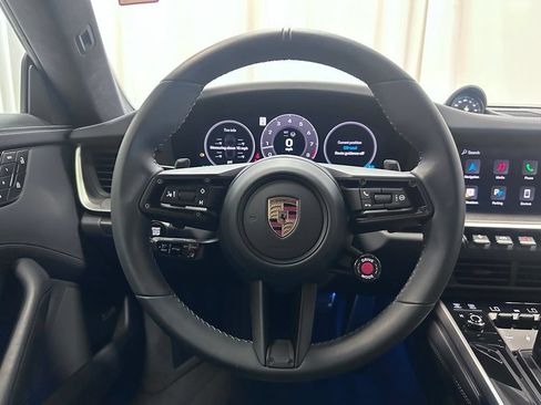 Certified 2025 Porsche 911 Carrera RWD image 11