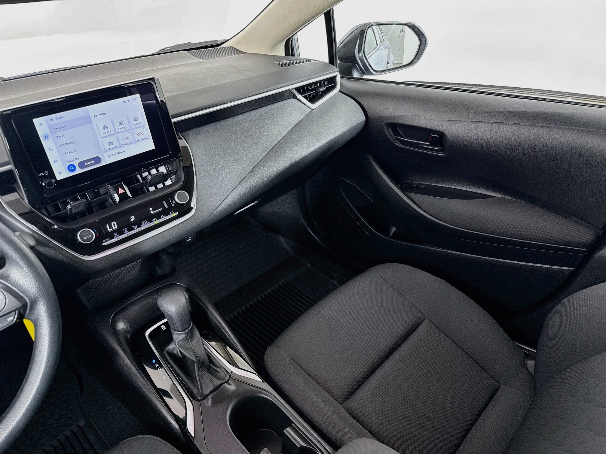 Certified 2025 Toyota Corolla LE FWD image 23