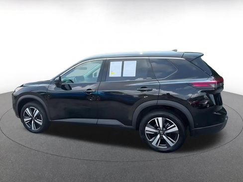 Used 2026 Nissan Rogue SL FWD image 10