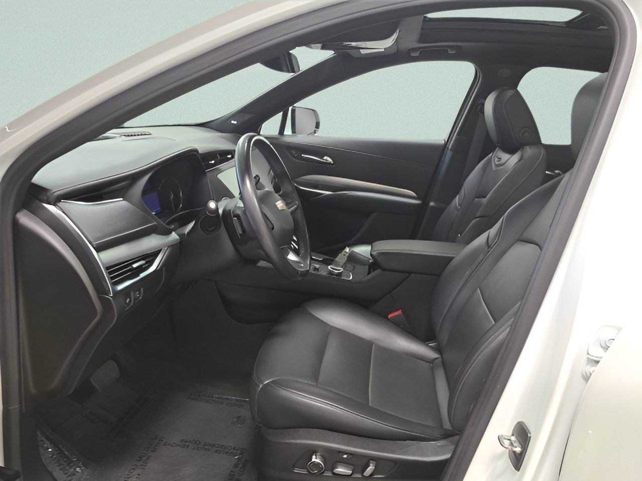 Used 2023 Cadillac XT4 Premium Luxury AWD/4WD image 19