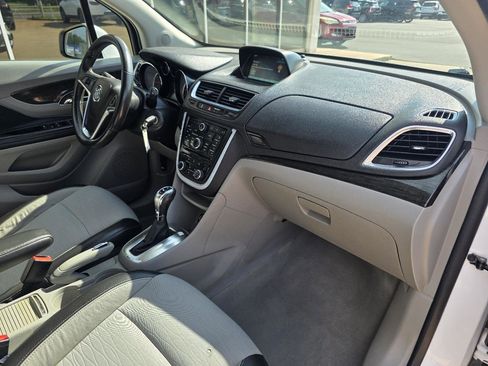 Used 2016 Buick Encore FWD image 17