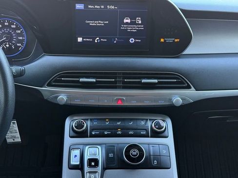 Used 2021 Hyundai Palisade SE FWD image 8