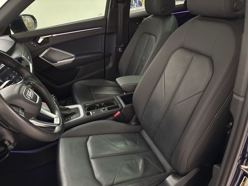 Used 2022 Audi Q3 2.0T Premium Plus w/ Premium Plus Package image 18