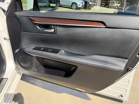 Used 2017 Lexus ES 350 w/ Luxury Package FWD image 35