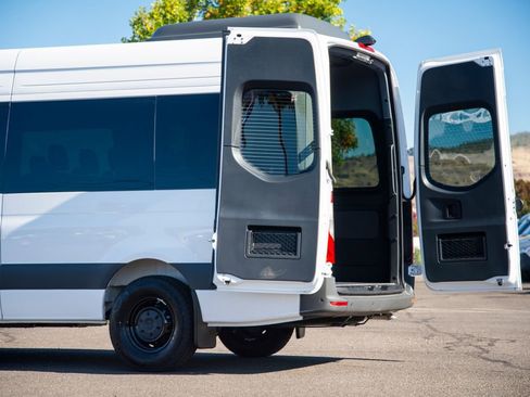 New 2026 Mercedes-Benz Sprinter 2500 image 10