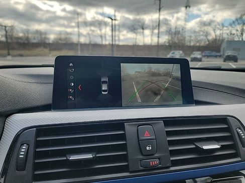 Used 2018 BMW 340i xDrive Sedan image 11