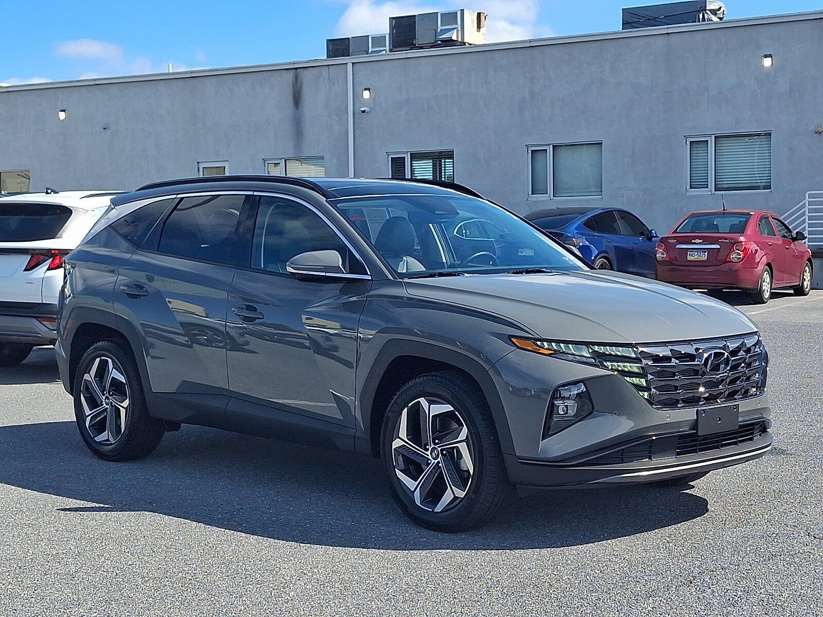 Certified 2024 Hyundai Tucson Limited AWD/4WD image 3
