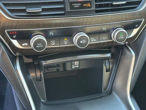 Used 2020 Honda Accord EX-L image 27